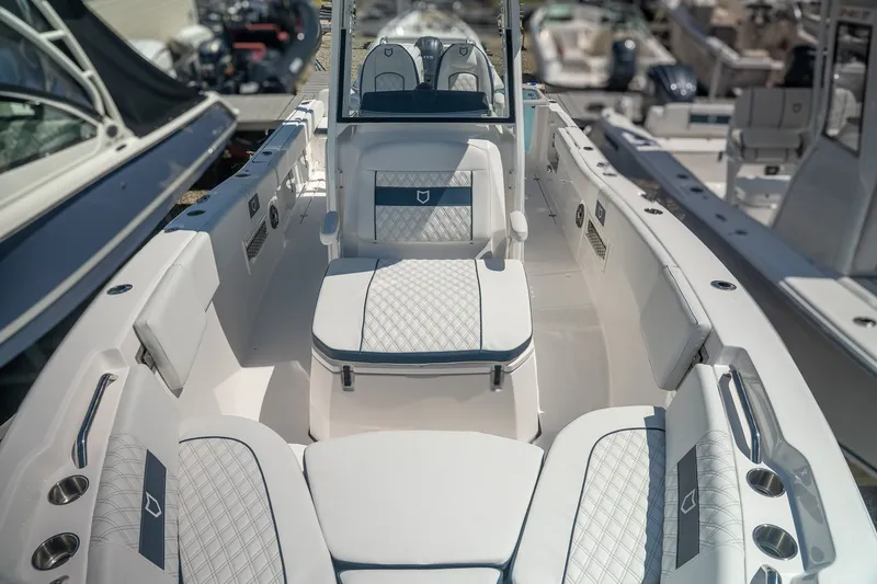 Slide: The Image of Sea Fox 268 Commander 2026 - 15