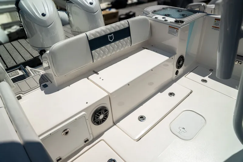 Slide: The Image of Sea Fox 268 Commander 2026 - 22