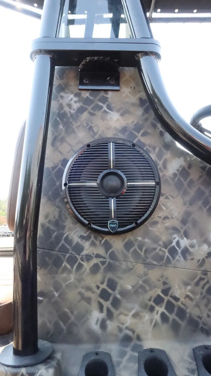 Slide: The Image of Excel Bay Pro 220 Elite 2026 - 9