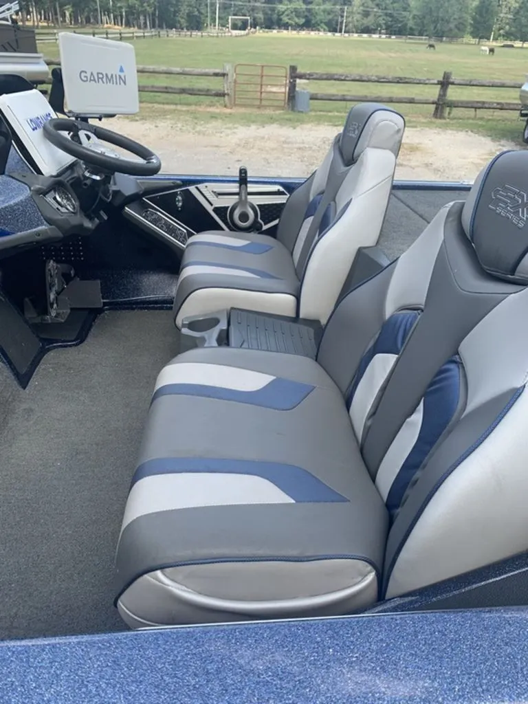 Slide: The Image of Skeeter FX20 LE 2017 - 4