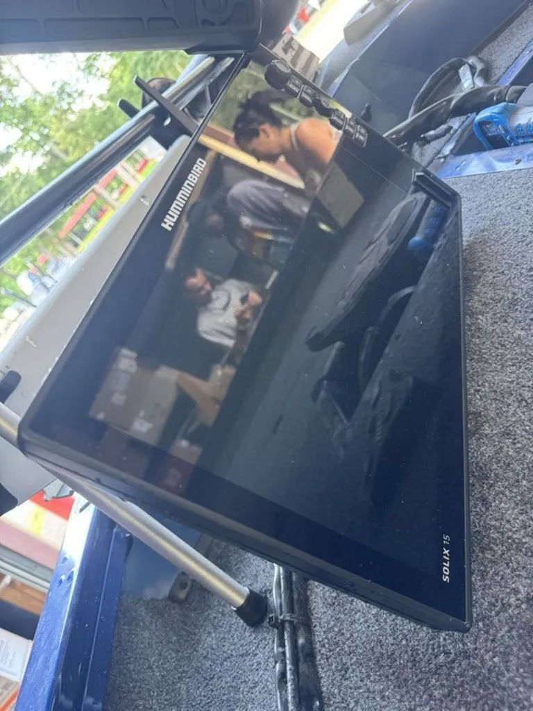 Slide: The Image of Lowe Stinger 195 2024 - 7