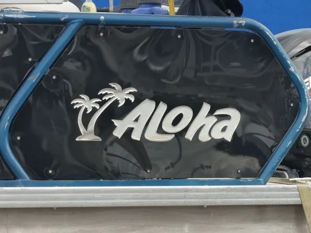 Slide: The Image of Aloha 23' Tropical Bimini Tropical 230 L Group Seating 2020 - 8