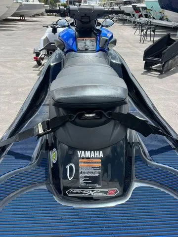 Slide: The Image of Yamaha FZ 2015 - 4