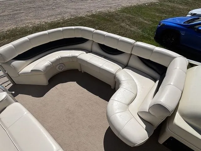 Slide: The Image of Riviera 22' Pontoon 2001 - 10