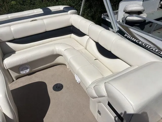 Slide: The Image of Riviera 22' Pontoon 2001 - 12