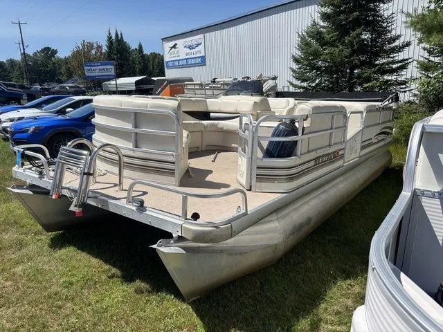 Slide: The Image of Riviera 22' Pontoon 2001 - 4