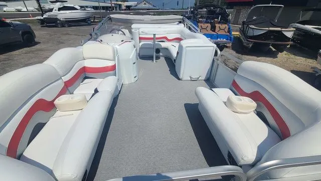 Slide: The Image of Manitou xplode 2008 - 4