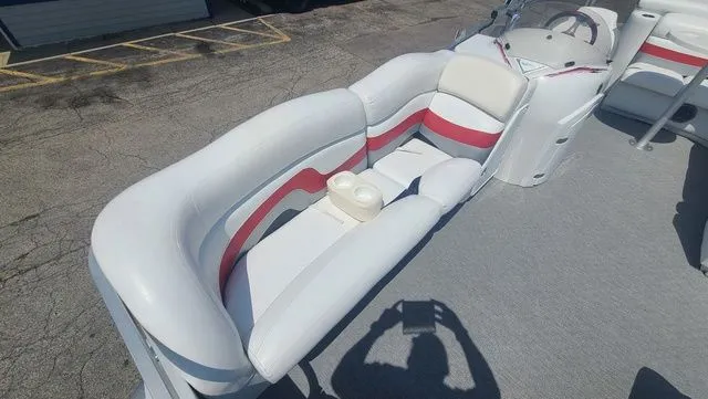 Slide: The Image of Manitou xplode 2008 - 6