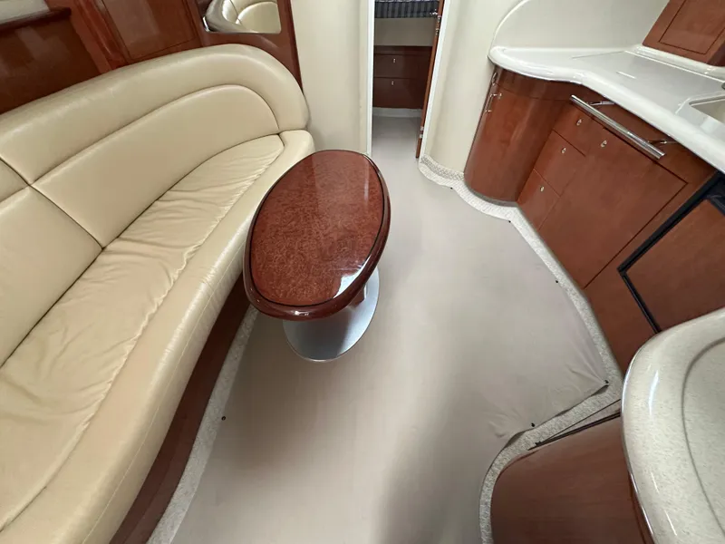 Slide: The Image of Sea Ray 420 Sundancer 2003 - 88