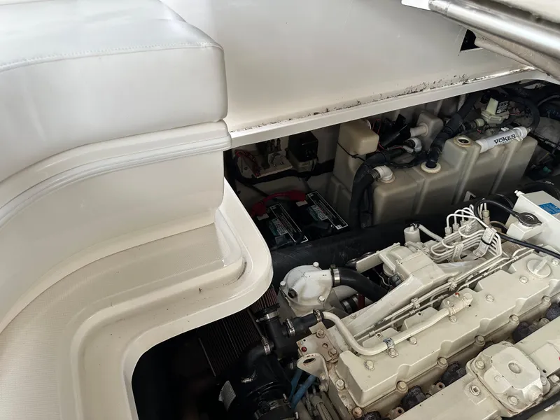 Slide: The Image of Sea Ray 420 Sundancer 2003 - 95