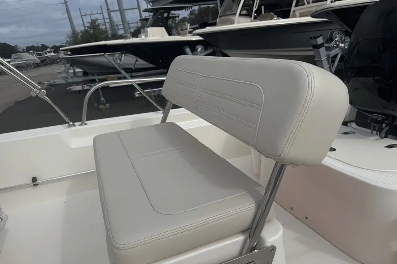 Slide: The Image of Boston Whaler 150 Montauk 2025 - 5
