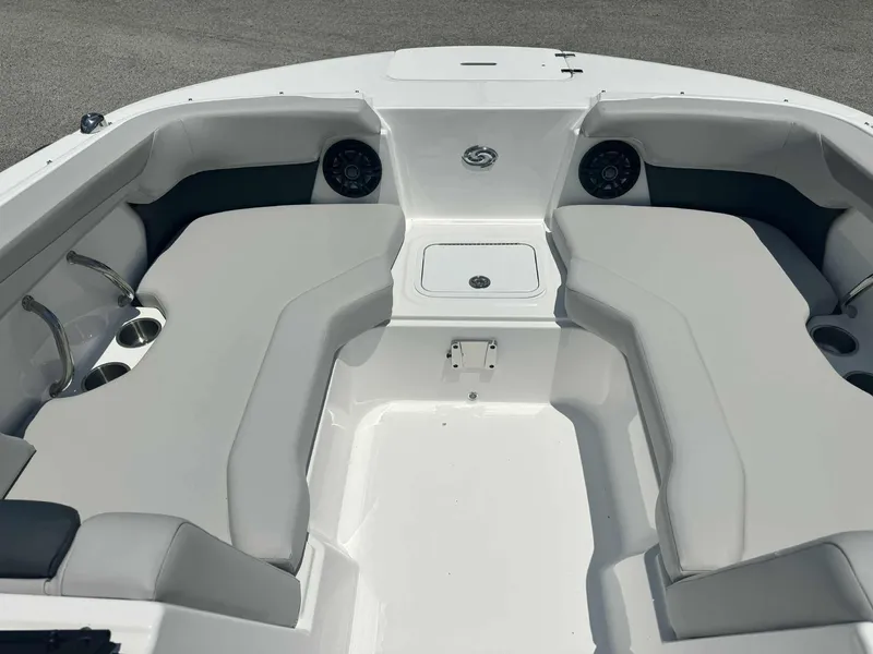 Slide: The Image of 2026 Hurricane SunDeck 2050 OB boat with Yamaha outboard motor, rear deck view. - 6