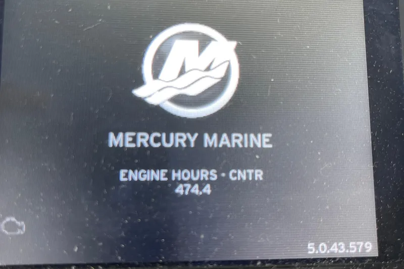 Slide: The Image of Mercury Marine engine display showing 474.4 hours on a 2018 Beneteau Swift Trawler 35. - 104