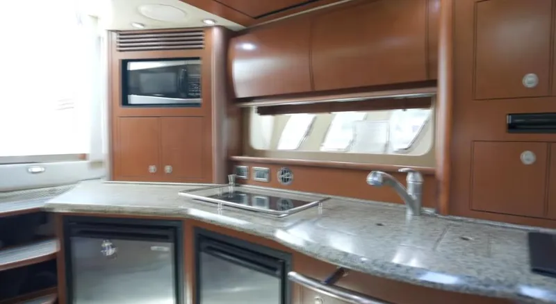 Slide: The Image of Sea Ray 40 Sundancer 2007 - 53