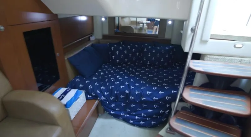 Slide: The Image of Sea Ray 40 Sundancer 2007 - 57