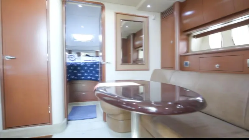 Slide: The Image of Sea Ray 40 Sundancer 2007 - 58