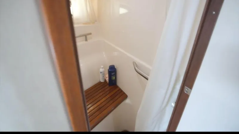 Slide: The Image of Sea Ray 40 Sundancer 2007 - 59