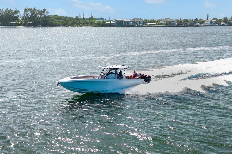 Slide: The Image of 2021 Nortech - Exterior profile on the water - 20