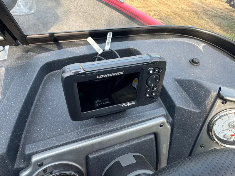 Slide: The Image of Lowrance fish finder on 2025 Tracker Pro Guide V-175 Combo boat dashboard. - 11