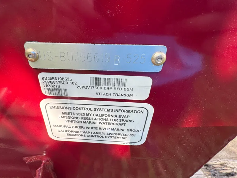 Slide: The Image of 2025 Tracker Pro Guide V-175 Combo boat identification and emissions control labels. - 5