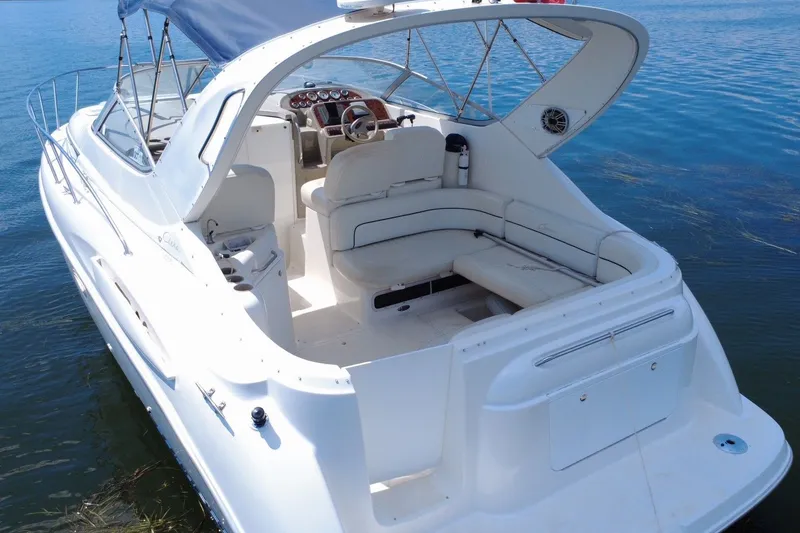 Slide: The Image of Bayliner 3055 Ciera 1999 - 6