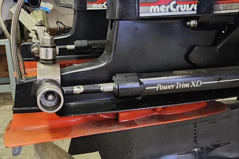 Slide: The Image of Close-up of 1995 Cigarette 38 Signature Edition boat engine with Power Trim XD. - 26