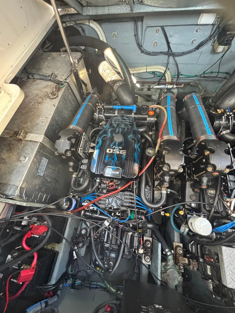 Slide: The Image of Sea Ray Sundancer 320 2004 - 53