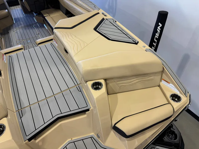 Slide: The Image of Nautique Super Air Nautique G25 2025 - 11