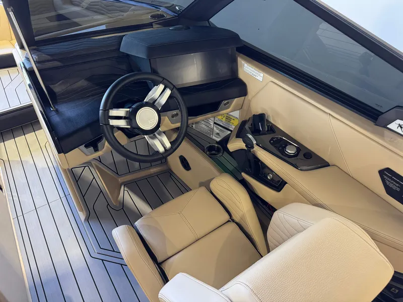 Slide: The Image of Nautique Super Air Nautique G25 2025 - 24