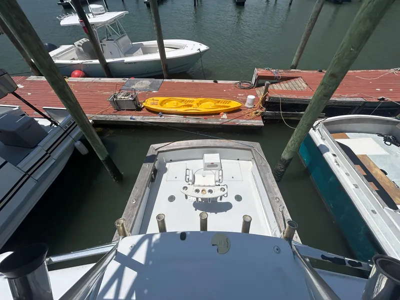 Slide: The Image of Blue Fin 36 Express 1992 - 10