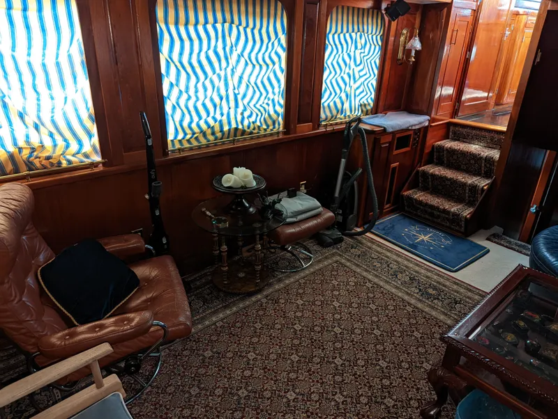 Slide: The Image of Broward Motor Yacht 1971 - 16