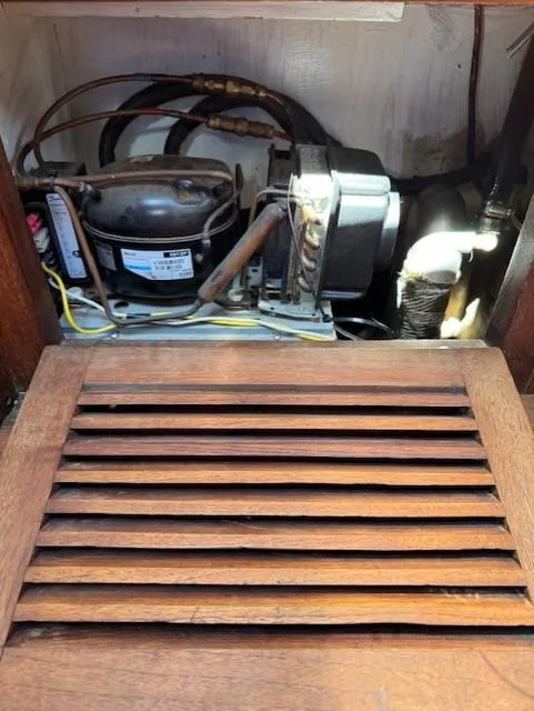 Slide: The Image of REFRIGERATION COMPRESSOR - 18