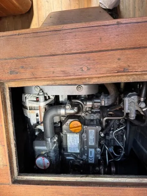 Slide: The Image of NEWER YANMAR DIESEL - 26