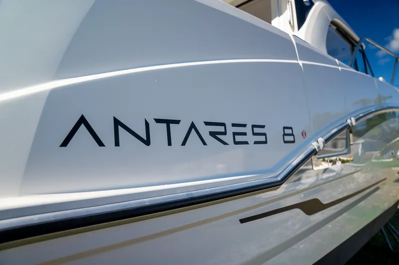 Slide: The Image of Beneteau Antares 8 V2 2024 - 3