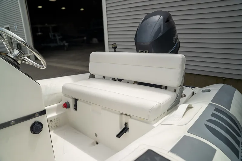 Slide: The Image of Novurania 430 DL 2004 - 10