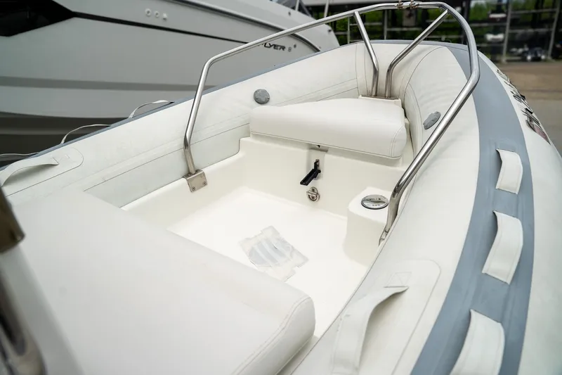 Slide: The Image of Novurania 430 DL 2004 - 13