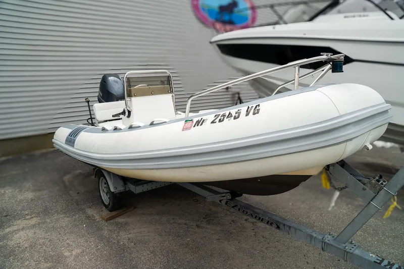 Slide: The Image of Novurania 430 DL 2004 - 3