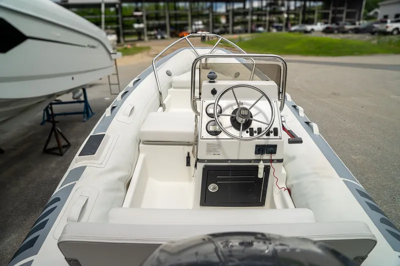 Slide: The Image of Novurania 430 DL 2004 - 9