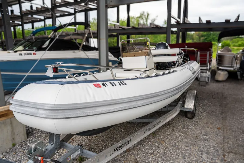 The Image of Novurania 550DL 2017 - undefined