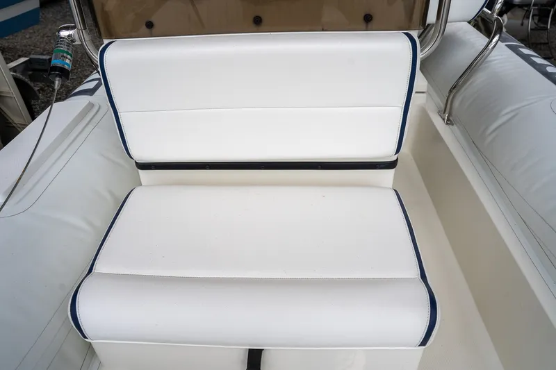 Slide: The Image of Novurania 550DL 2017 - 11