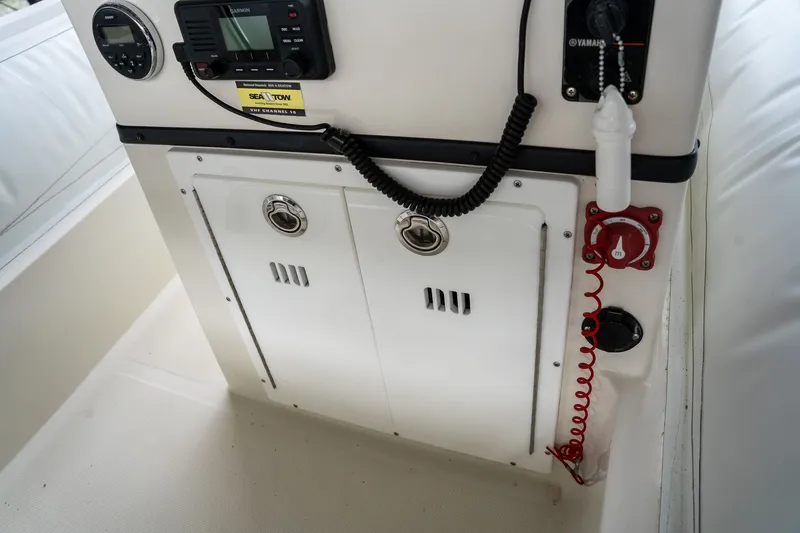 Slide: The Image of Novurania 550DL 2017 - 14