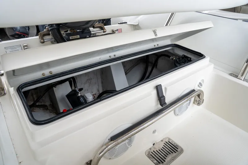 Slide: The Image of Novurania 550DL 2017 - 17