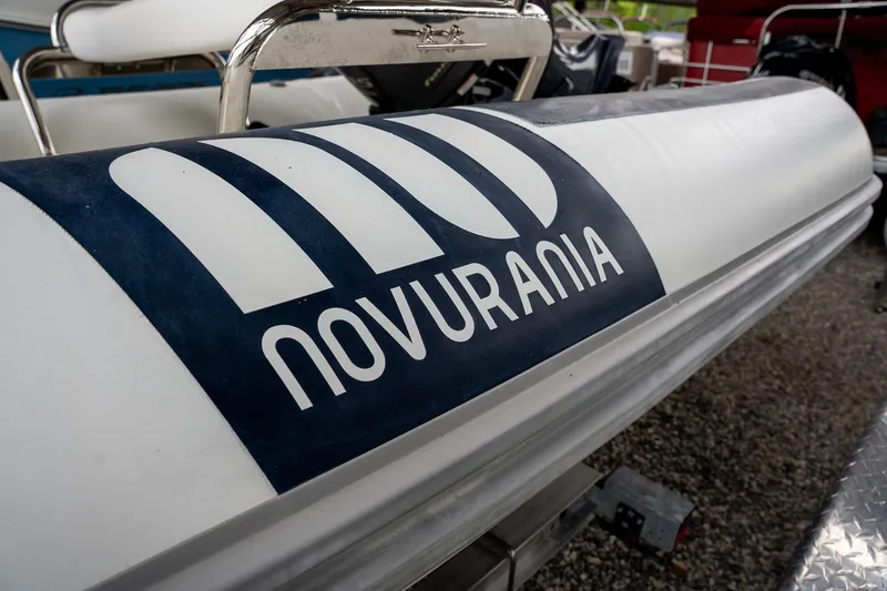 Slide: The Image of Novurania 550DL 2017 - 3