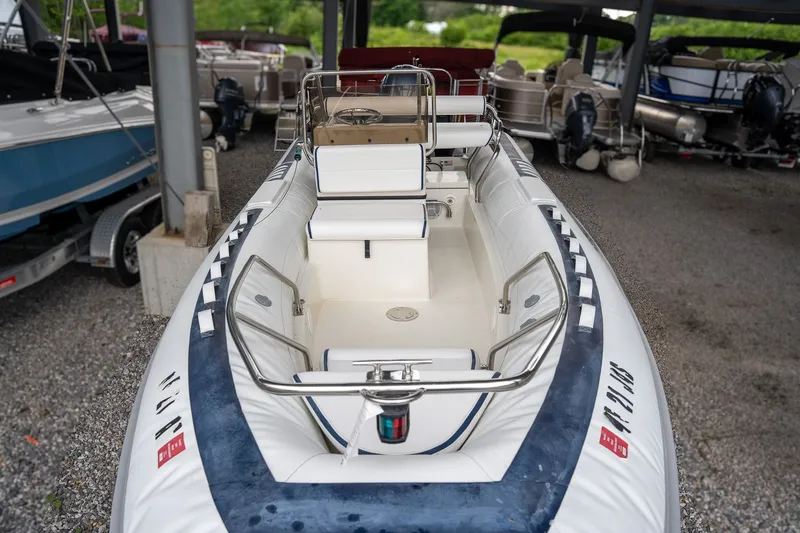 Slide: The Image of Novurania 550DL 2017 - 9