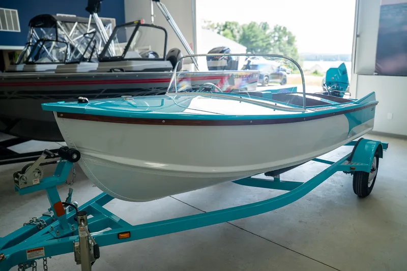 Slide: The Image of Starcraft 57 Ski Champ 2026 - 4