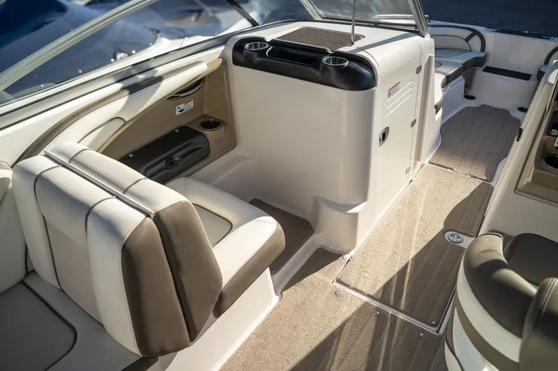 Slide: The Image of Yamaha 242 Limited S 2014 - 14