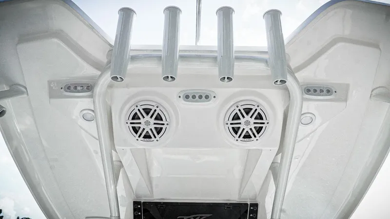 Slide: The Image of Tidewater 2410 Bay Max 2026 - 50