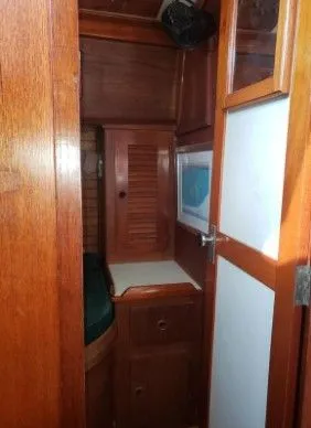 Slide: The Image of Southern Cross 39 1980 - 13