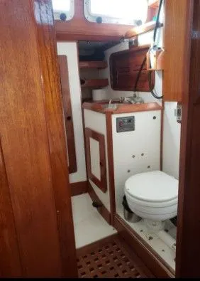 Slide: The Image of Southern Cross 39 1980 - 14