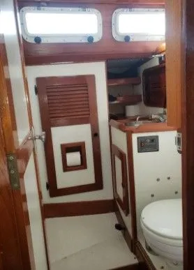 Slide: The Image of Southern Cross 39 1980 - 15